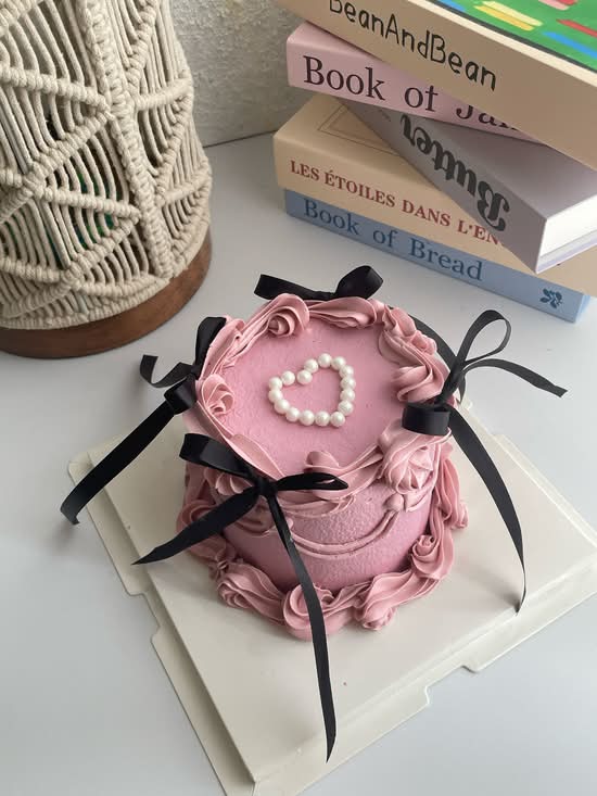 6-inch black & pink ribbon cake 黑粉色丝带蛋糕
